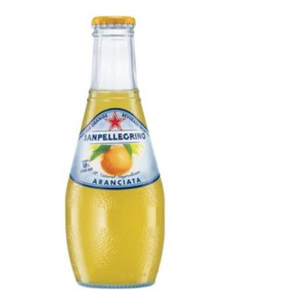 免運🚚S.Pellegrino 聖沛黎洛 氣泡礦泉水(200mlx24入 玻璃瓶 甜橙) 歡迎聊聊!!