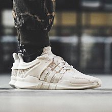 adidas by9586