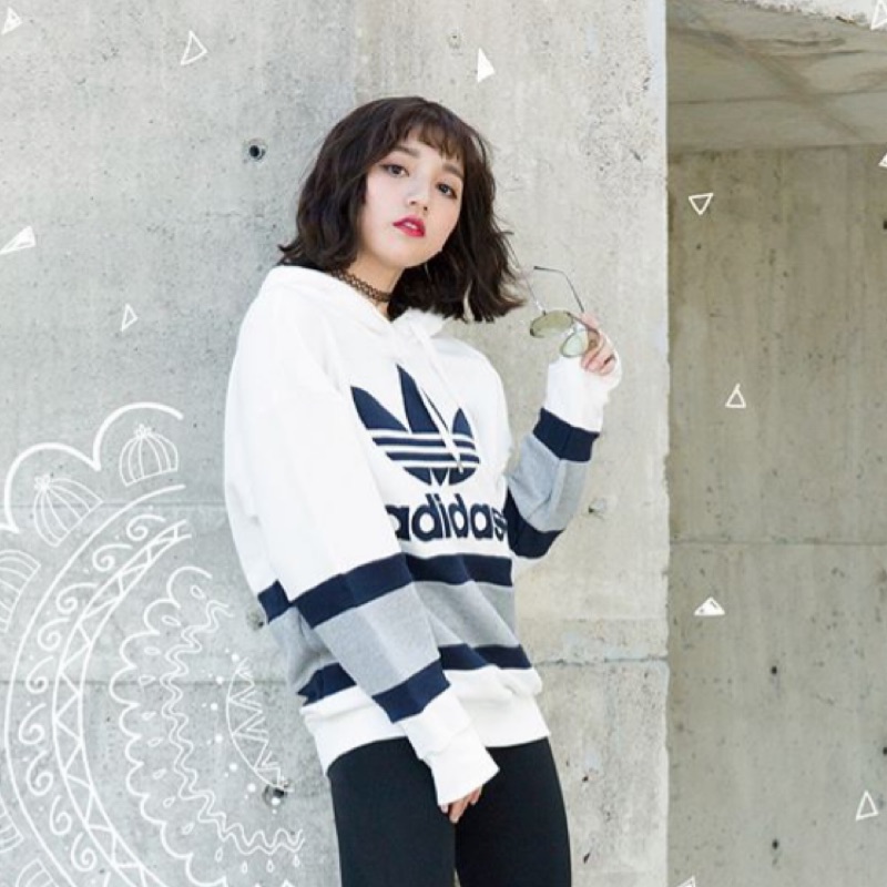 Adidas original hoodie女版藍白連帽T