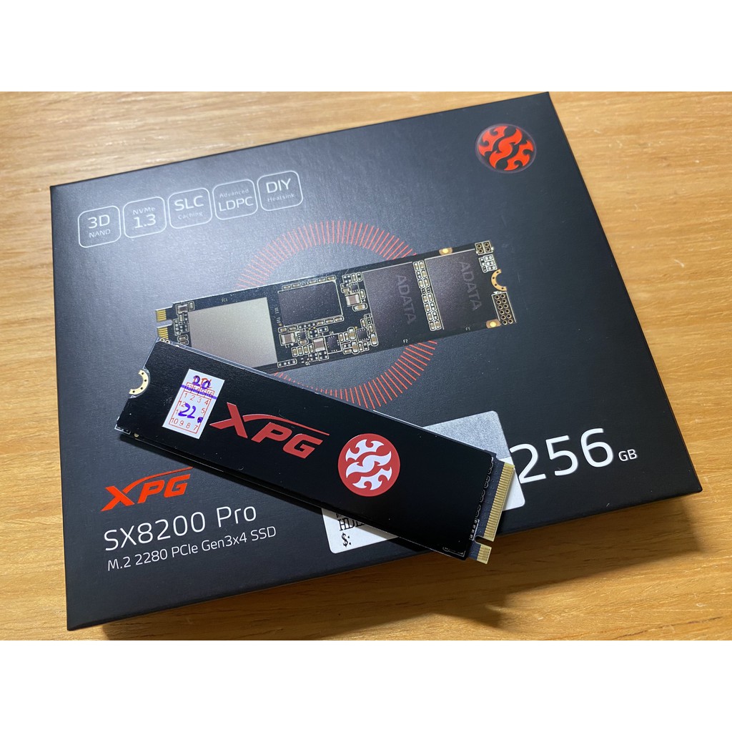 威剛 SX8200 PRO 256GB M.2 PCIe 含散熱片(原廠盒裝、全新)