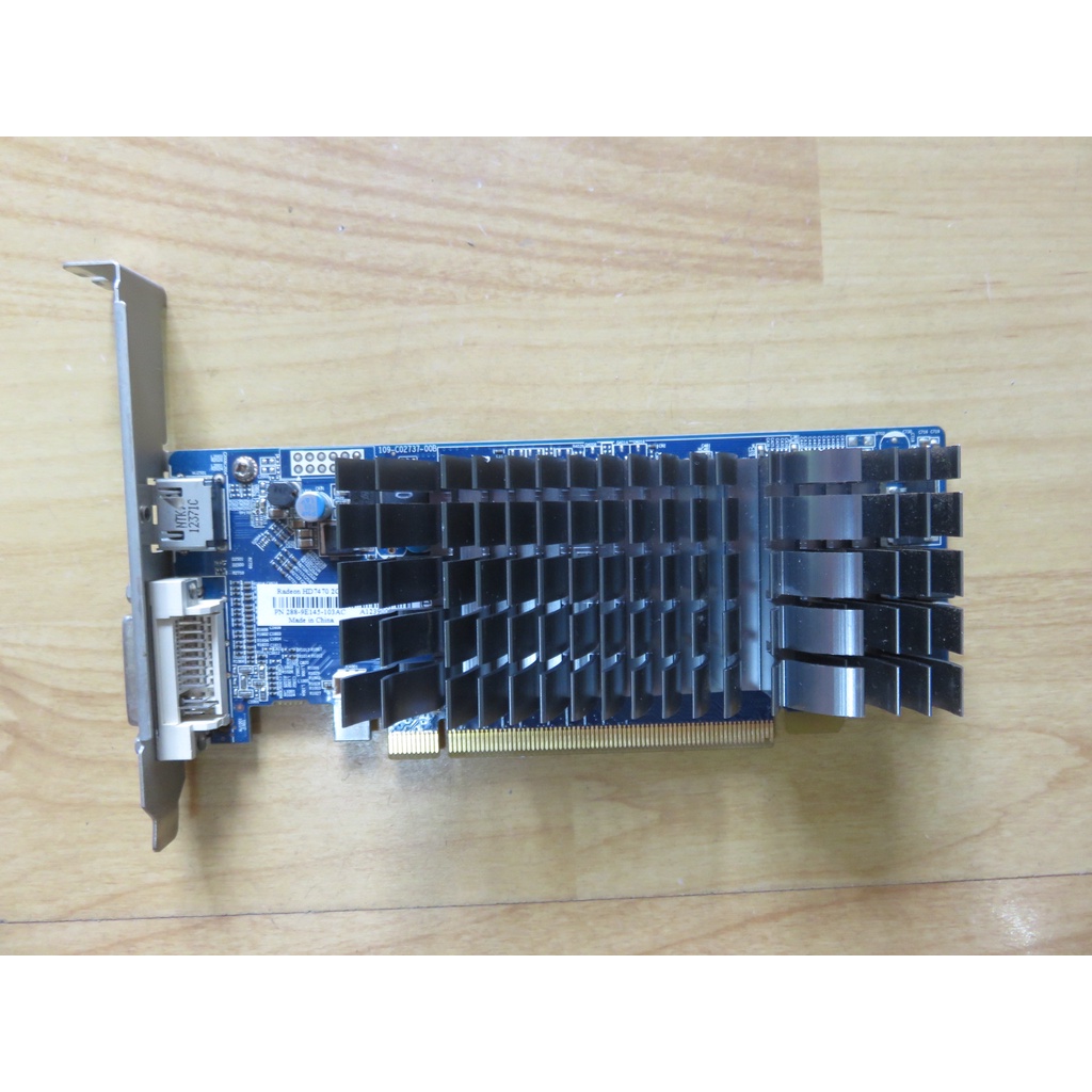 E.PCI-E顯示卡-HP Radeon HD7470 DDR3 2GB HDMI DVI   直購價240