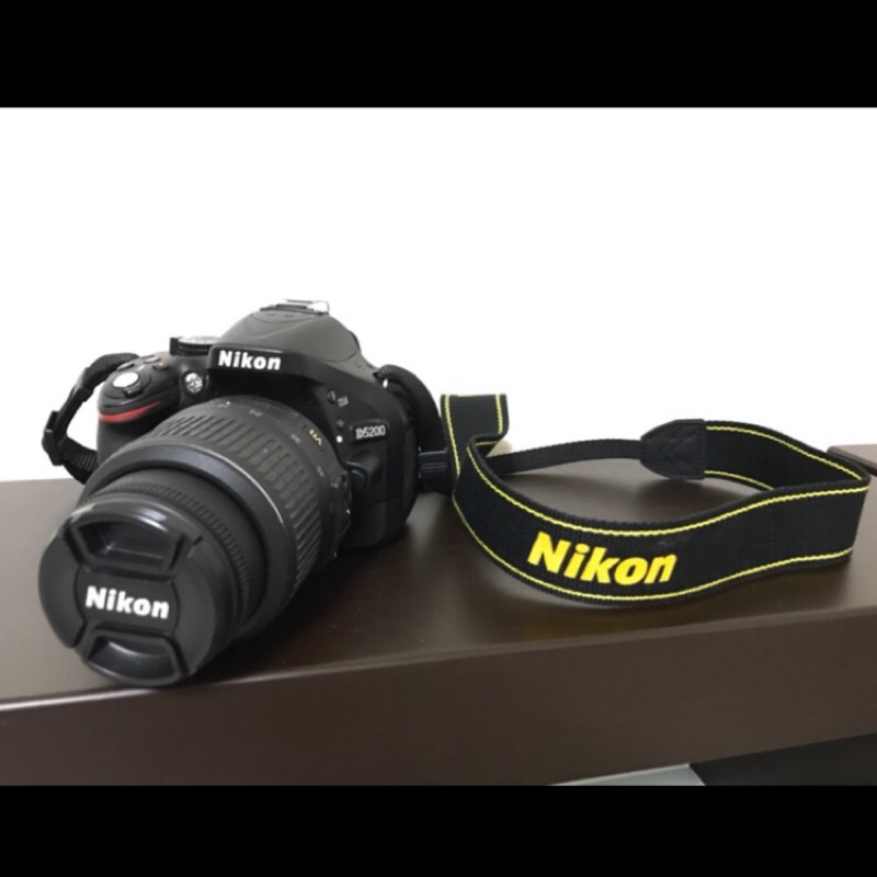 📷現貨免等📷 Nikon D5200 單眼相機 + 18-55 VR鏡頭 翻轉螢幕