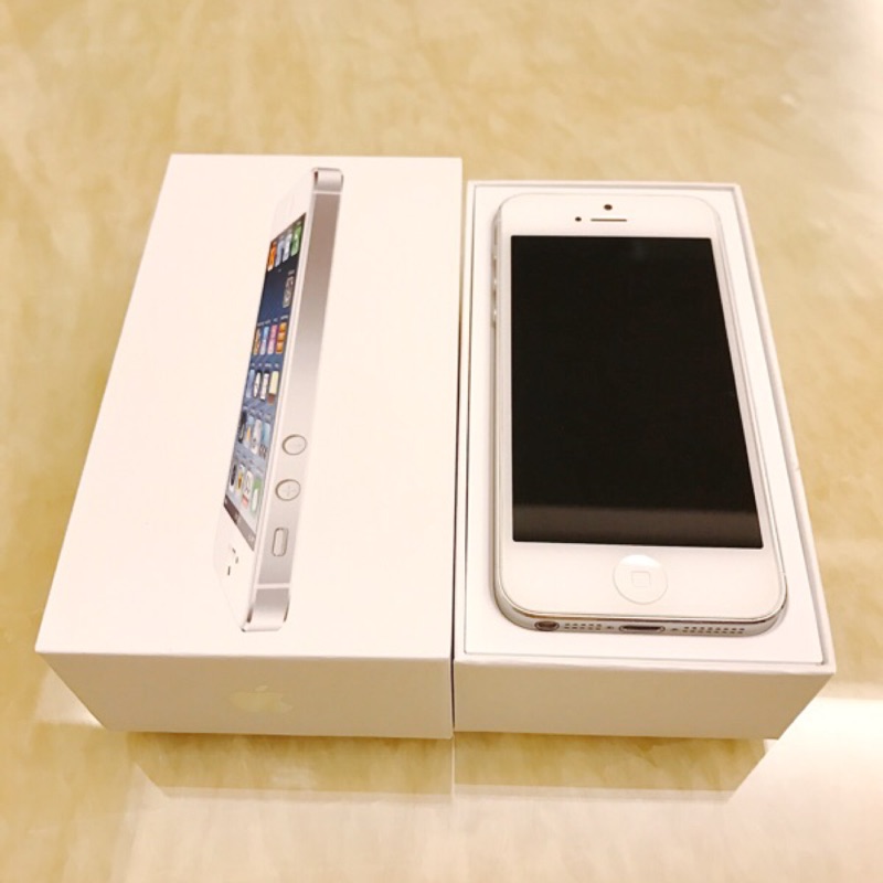 💢超值💢Iphone 5 白 16g (只使用近一年)