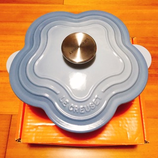 全新正品 Le creuset 海岸藍 花鍋 20cm