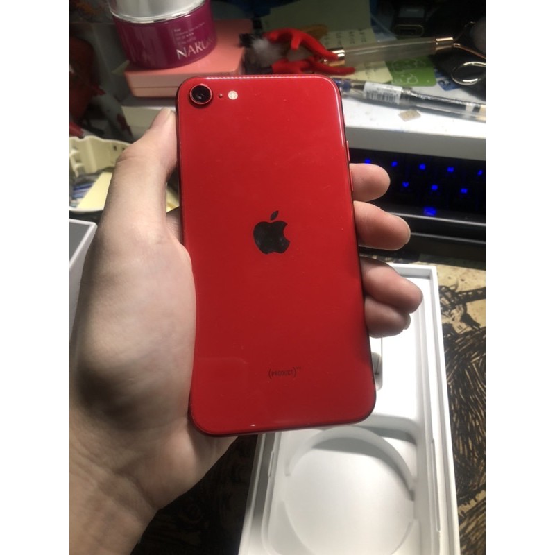 iPhone se2 128g 紅色 保固到5/28