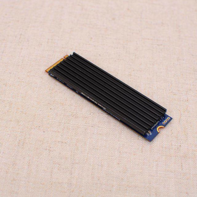 海康 256G M.2 PCIE介面 超高速SSD 贈送散熱片