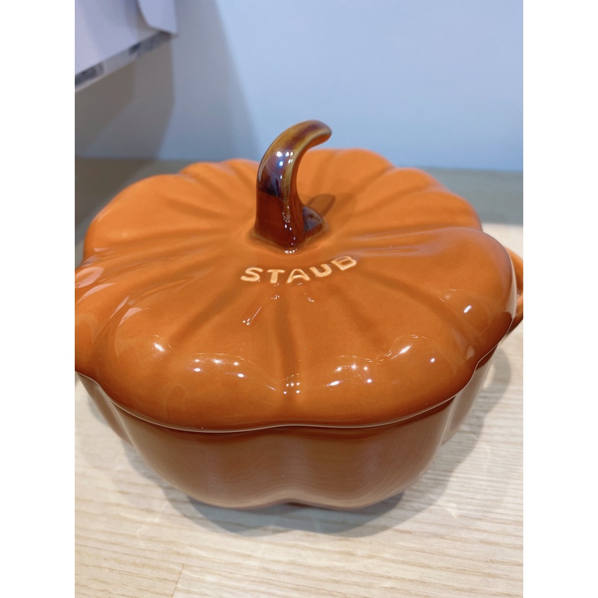 Staub 南瓜盅 造型陶缽 Pumpkin Cocotte 陶瓷 大 19cm 橘色 0.7L 全新免運