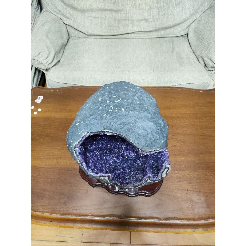 烏拉圭紫水晶洞重量級近50公斤OB