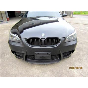 BMW E60改 1M前保桿 塑膠 PP材質 附牌照框/朔膠網片/下護板