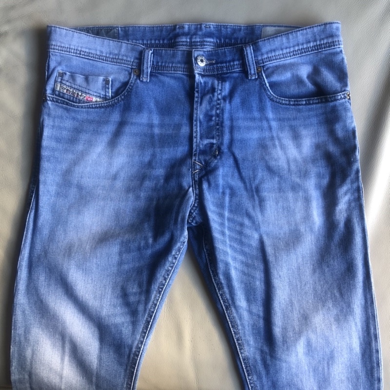 保證正品 Diesel 刷白 小直筒 牛仔褲 size 34