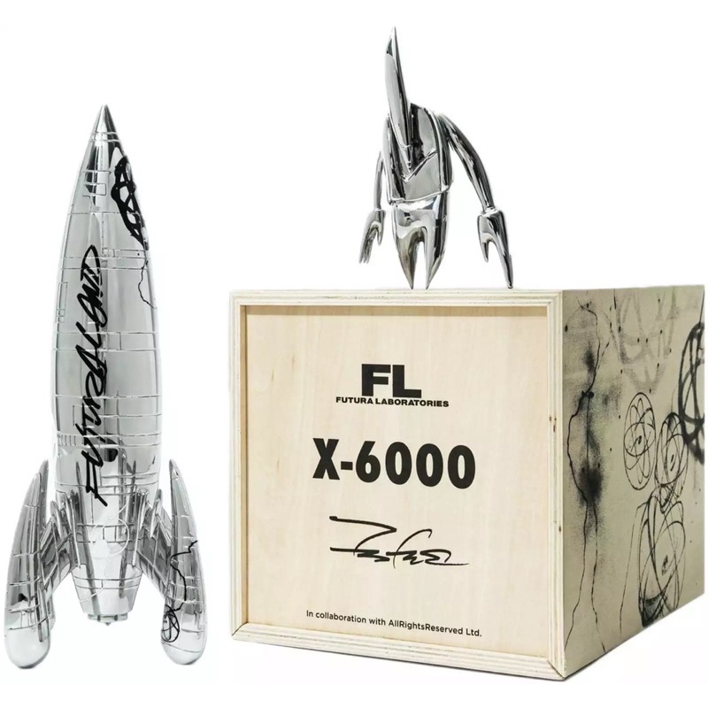 Futura -Futuraland X-600 Sculpture Box Set ED150