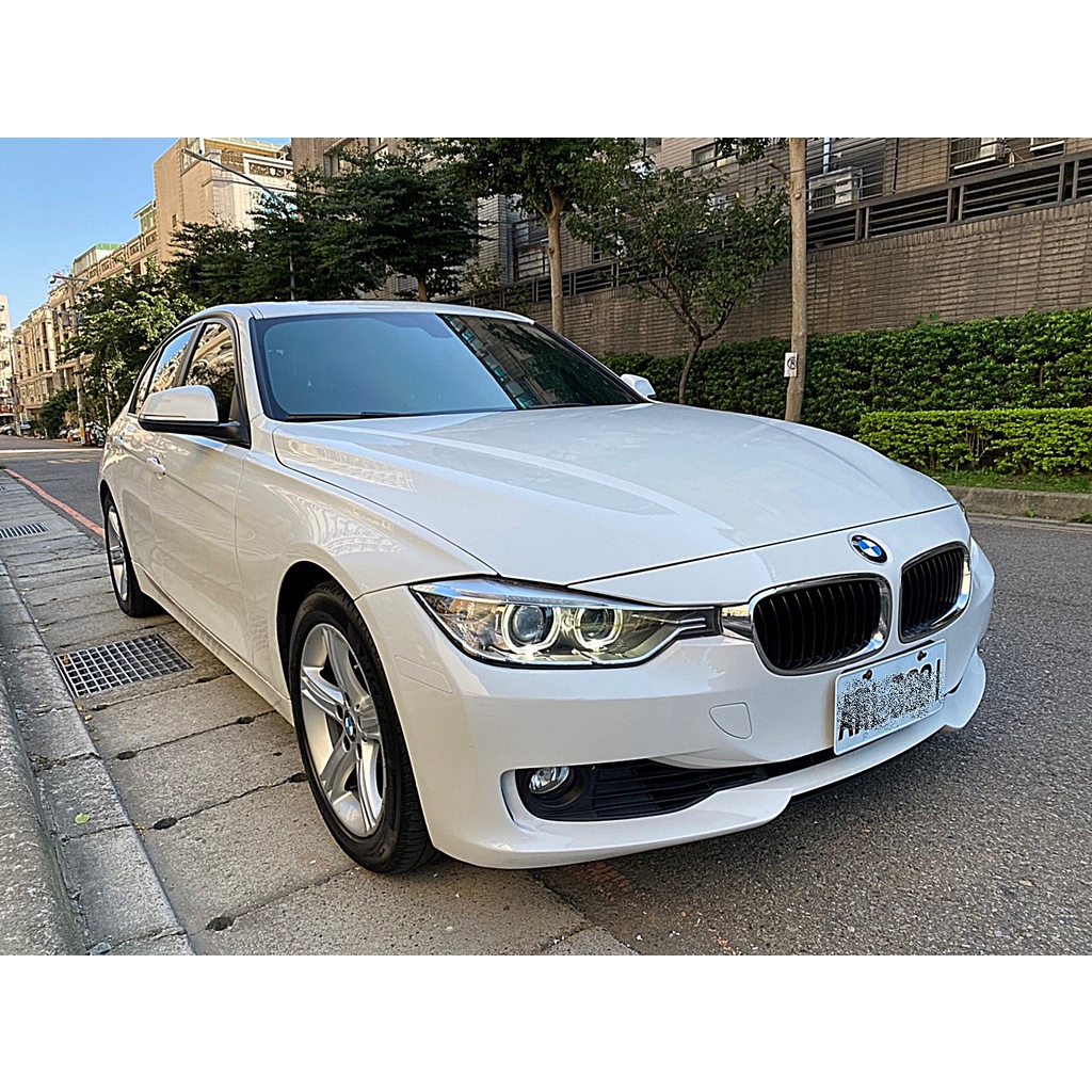 2013年 BMW 323I 一手女用車 原版件