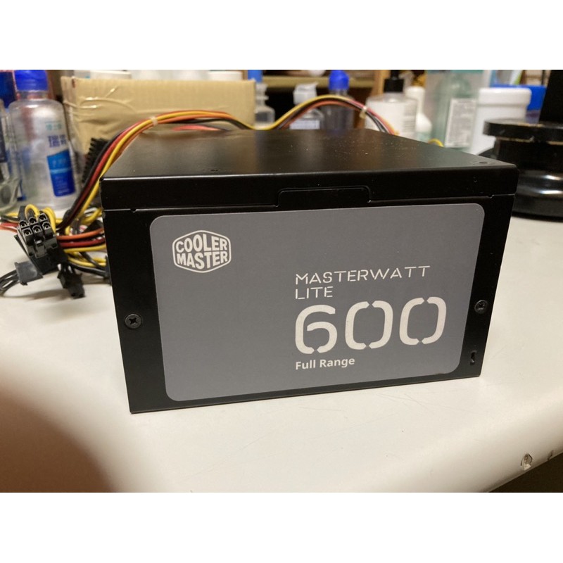 庫瑪coolermaster masterwatt lite 600w 電源供應器 80plus白牌