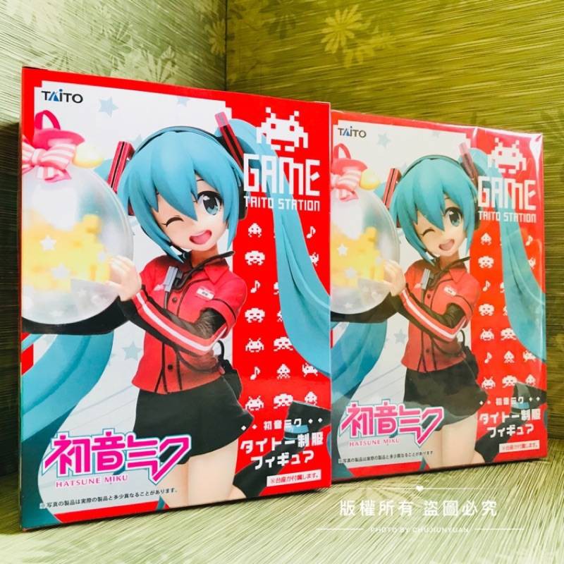 正版 日版 TAITO STATION 店員 制服 初音 遊藝場限定 景品 公仔 非 春服 夏服 秋服 冬服 禮服 賽車