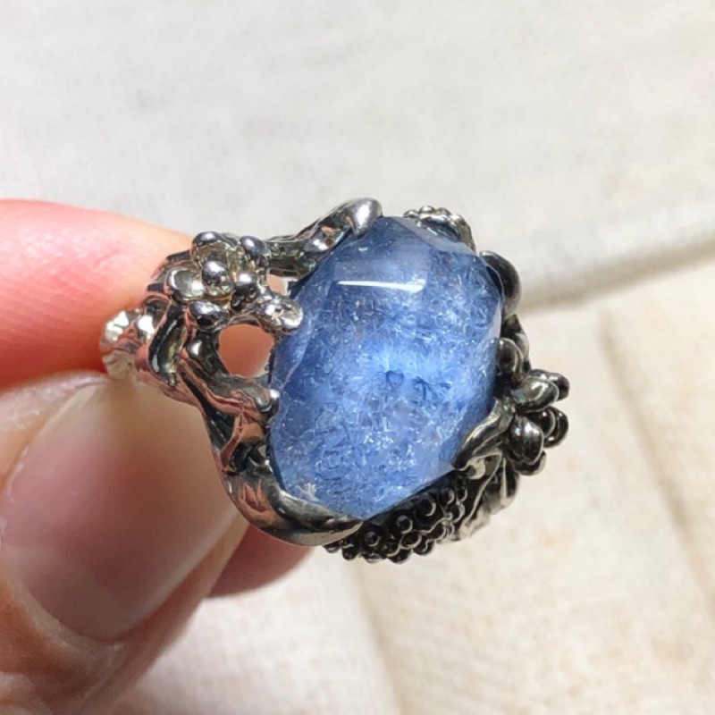 天然水晶 藍線石 藍髮晶手工蔓藤款純銀戒指