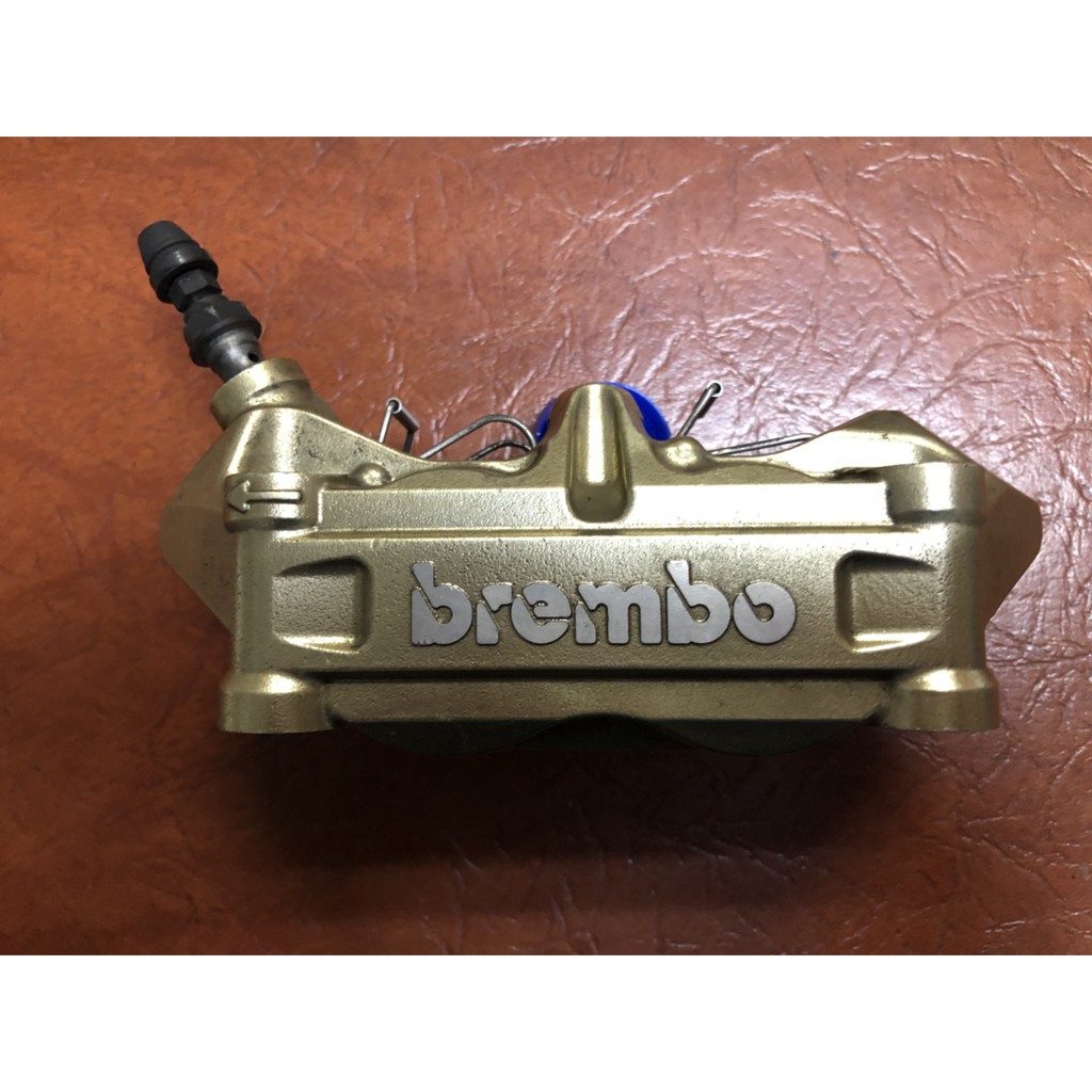 Brembo 輻射卡鉗 100mm孔距