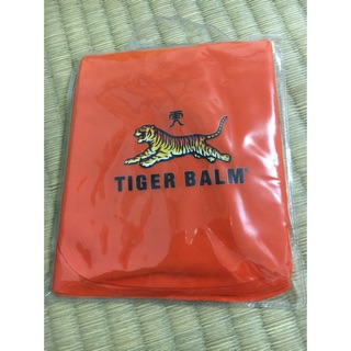 全新 虎標 Tiger Balm 護頸枕（限量商品）