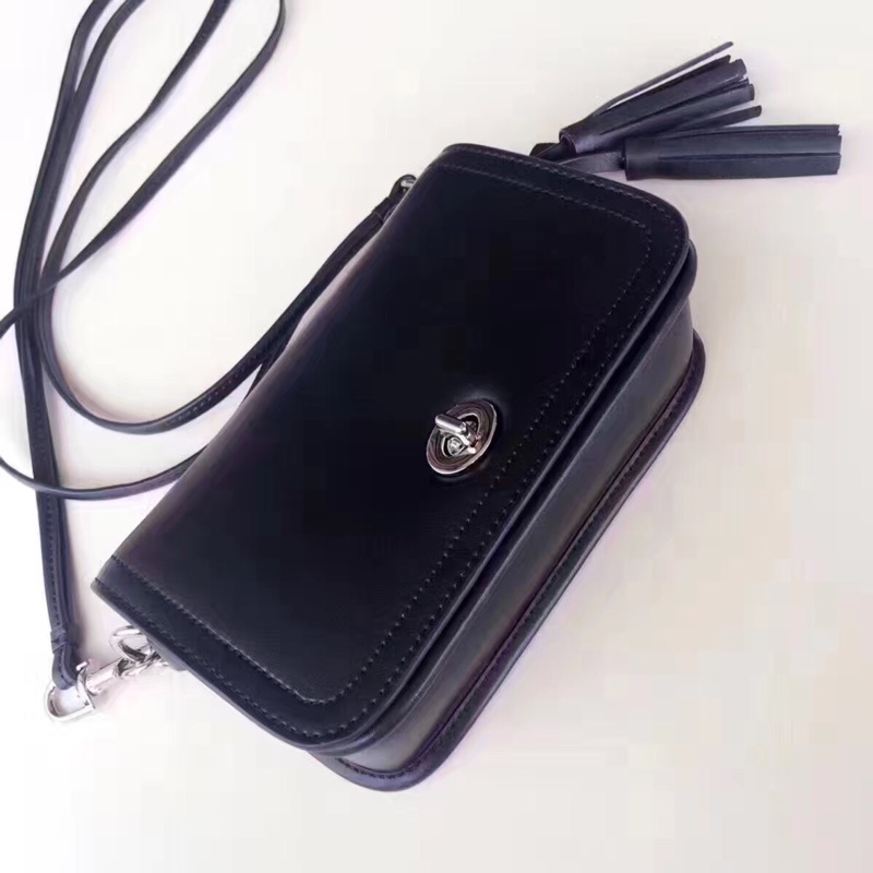 Coach 19914 格萊西全真皮流蘇包 黑色