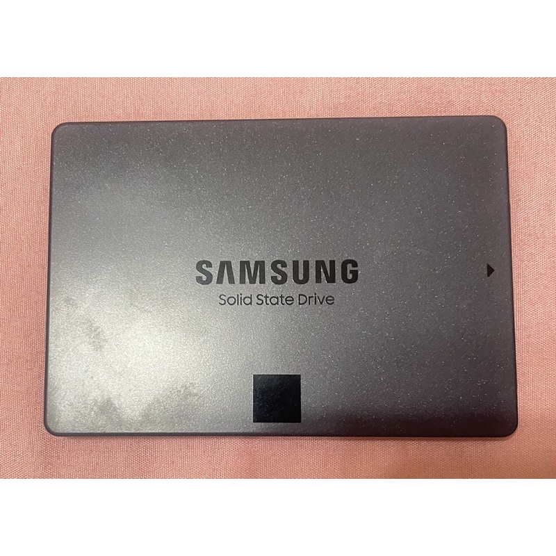 SAMSUNG 三星 870 QVO 8TB 2.5吋 SATAIII 固態硬碟 (MZ-77Q8T0BW)