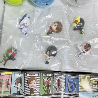 一套6款假面騎士仮面ライダー充電線保護套公仔扭蛋 轉蛋盒玩食玩模型玩偶黏土人娃娃模型玩具超人力霸王鹹蛋超人宇宙超人奧特曼
