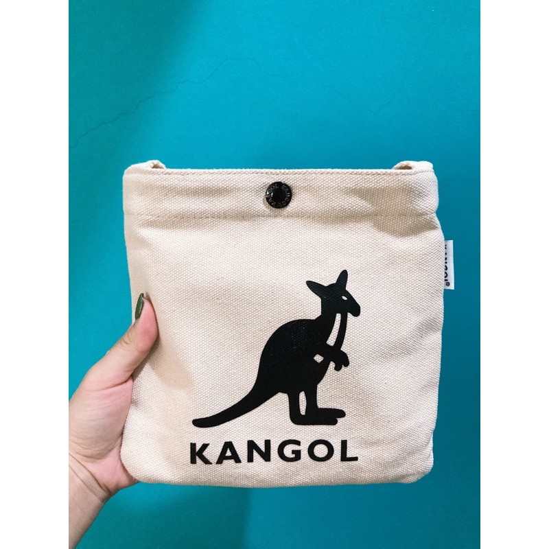 （全新正品）Kangol 日系簡約方便小方包🧡