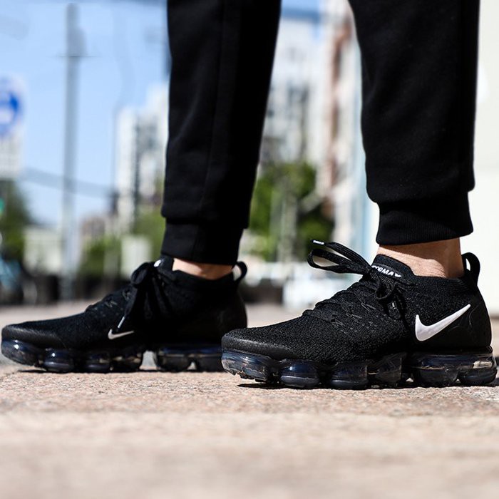 flyknit vapormax all black