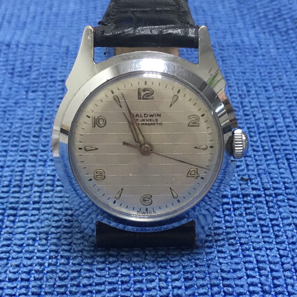 瑞士 Baldwin 古董錶 機械錶 手動上鍊 特殊兔子腳錶耳 格子面盤  機芯漂亮 已油洗保養