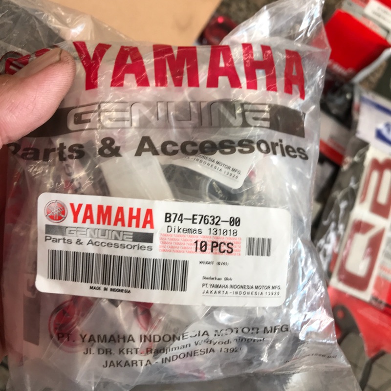 YAMAHA XMAX XMAX300原廠 普利珠 普利珠 B74-E7632-00 單顆售價$165 一套要買6顆