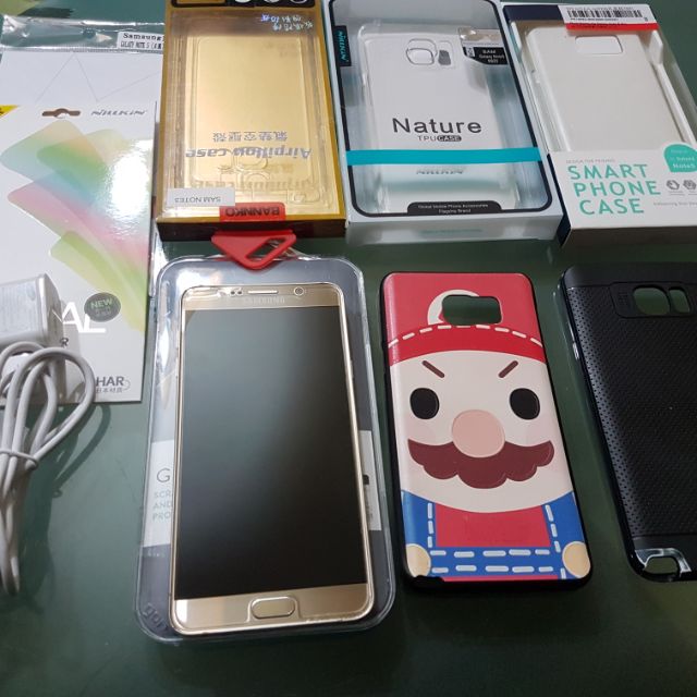 3900元，限買家yeechen2000下標 Samsung note5 4GB/64GB 螢幕無烙印 安兔兔11萬多