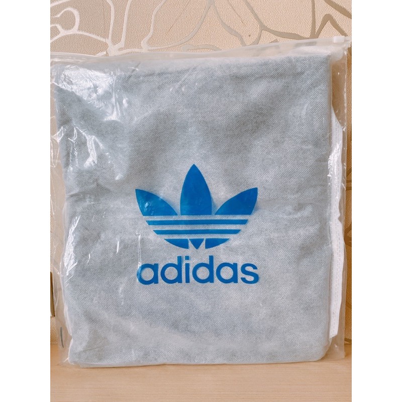 《全新當天出貨》ADIDAS Originals 愛迪達-黑色三宅一生 鑽石格紋束口袋/後背包  （聖誕節禮物）