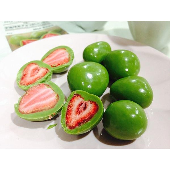 日本代購🇯🇵日本無印良品限定宇治抹茶草莓白巧克力-50g