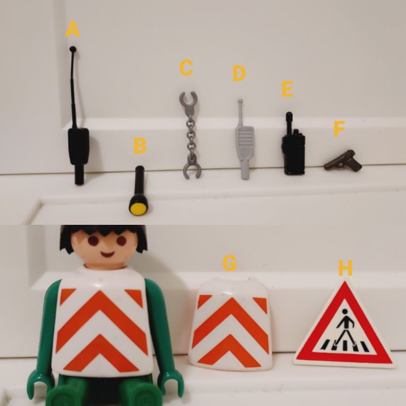 Playmobil摩比 警察道具 無線電 對講機 手銬 槍 交通號誌 交警背心