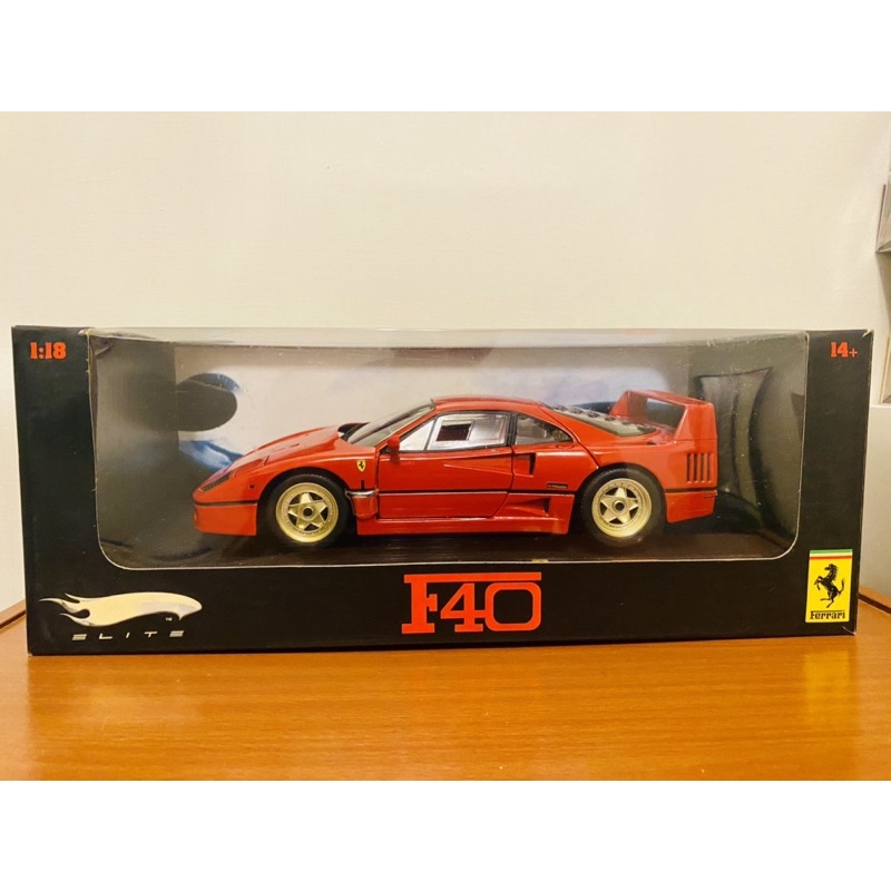 Hot wheels  1/18 Ferrari F40 黑盒精緻版