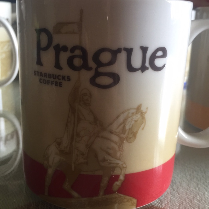 星巴克城市杯。布拉格