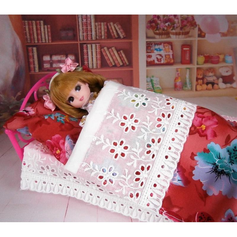 小禎ㄟ雜貨 莉卡娃娃配件組 館主手工 桃色花床組床組 含床 被子 枕頭 娃娃床 適合30公分內的娃