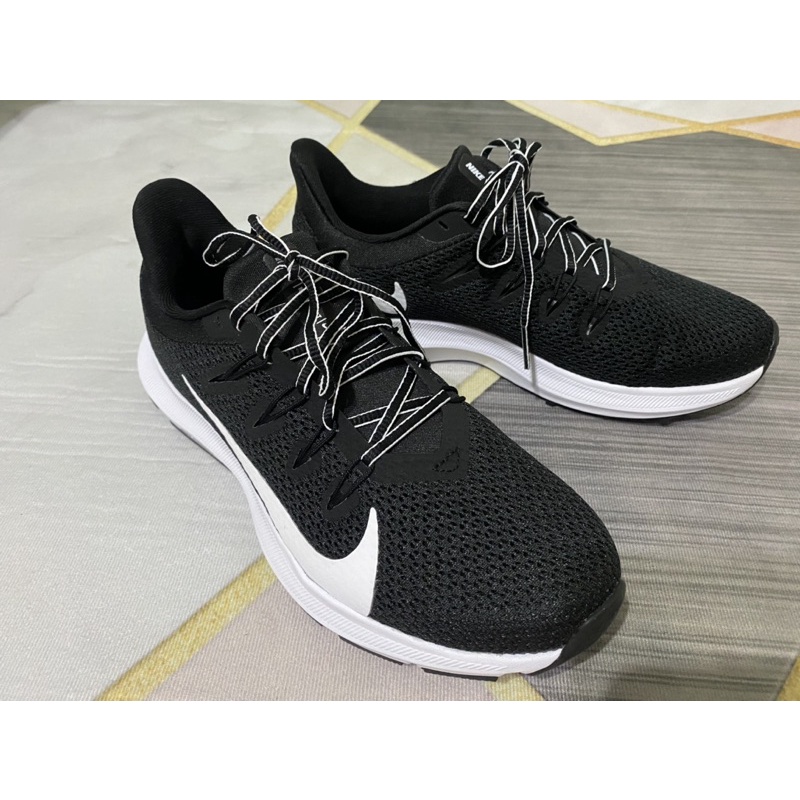 Nike Quest 2 慢跑鞋