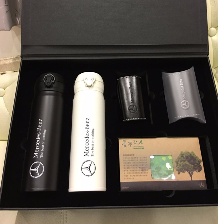 台灣禮品公司 提供客製化禮品 紀念品 公司禮品 禮贈品 推廣禮品 廣告贈品 宣傳紀念品 企業禮品 商務紀念品 隨身碟 客製化服務 台隆賓士 雙usb萬用轉換插頭