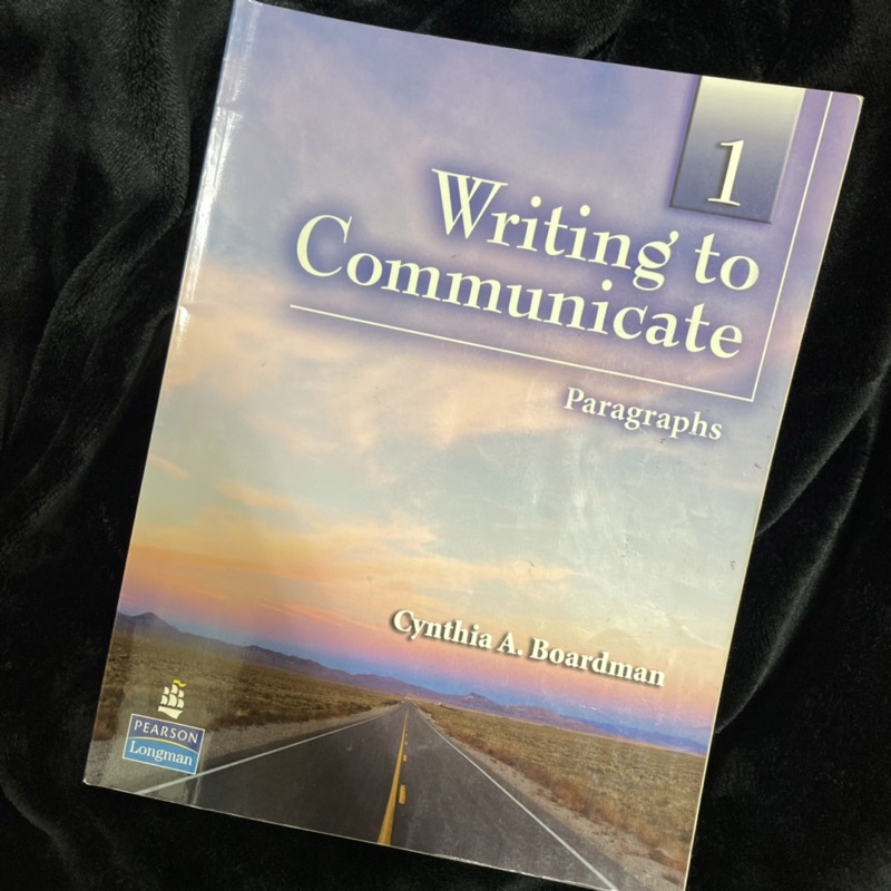 Writing to Communicate (1) : Paragraphs《亞洲大學用書》五成新