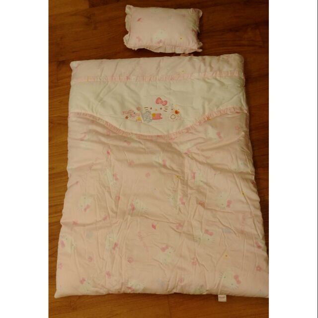 全新正品Hello Kitty 幼兒枕頭兩用被子套組