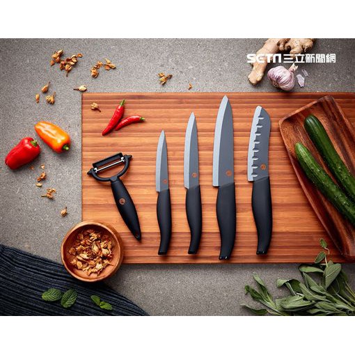 7-11 MasterChef 陶瓷刀系列 廚房刀( 11.6cm) 萬用刀(9.4cm)