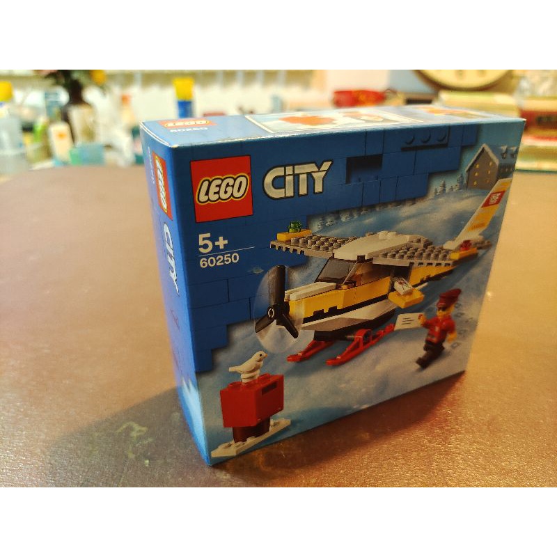 LEGO 60250 City 冰雪郵務飛機 海鷗 樂高