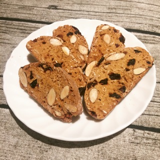 手工Biscotti 義大利無油脆餅（黑糖）/ 燕麥堅果手工餅乾 / 杏仁蔓越莓葡萄乾 / 營養口糧能量棒