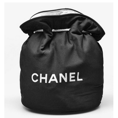 Chanel 贈品化妝包束口袋皮包後背包書包大容量旅行袋圓筒防水收納包手拿包 香奈兒 非鑰匙圈項鍊lv耳環