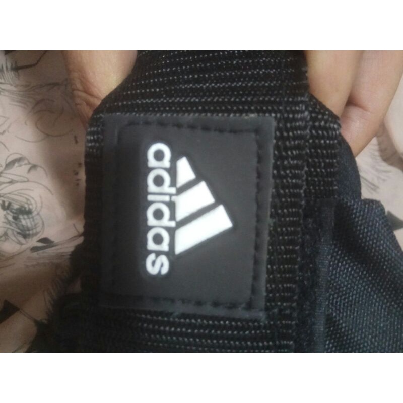 二手 Adidas 單槓 輔助器 腕綁勾 2入