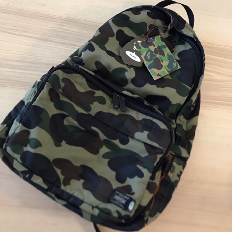 二手狀況良好 bape 聯名porter 綠迷彩後背包