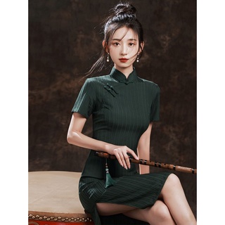 【現貨】女 旗袍 洋裝 墨綠色旗袍裙 夏季 年輕款改良版氣質高階高階感 其它 HJPM