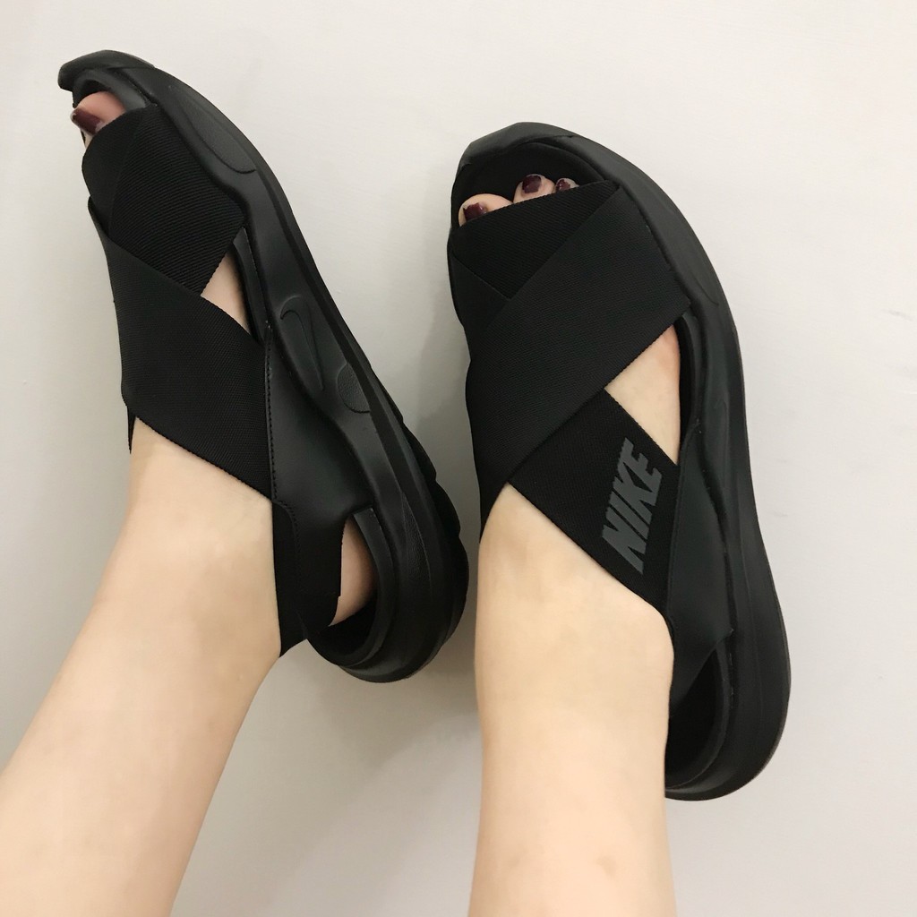 nike wmns praktisk sandal