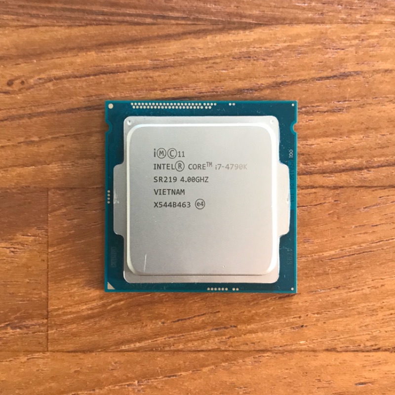 Intel i7 4790K 沒有超頻