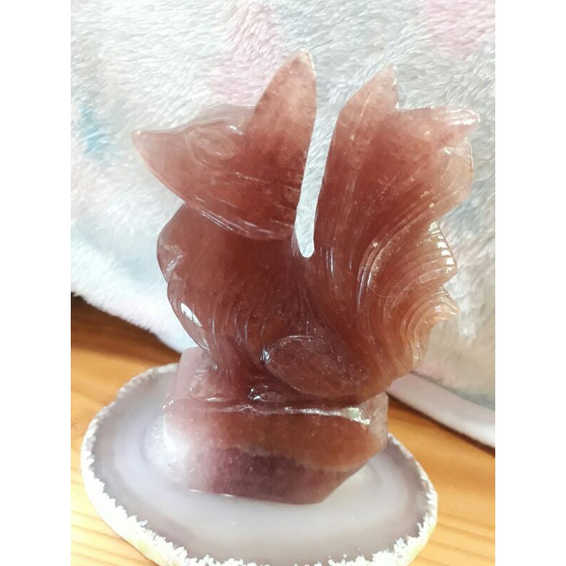草莓晶立體雕刻“九尾狐”大擺件 /草莓晶助桃花/人際關係