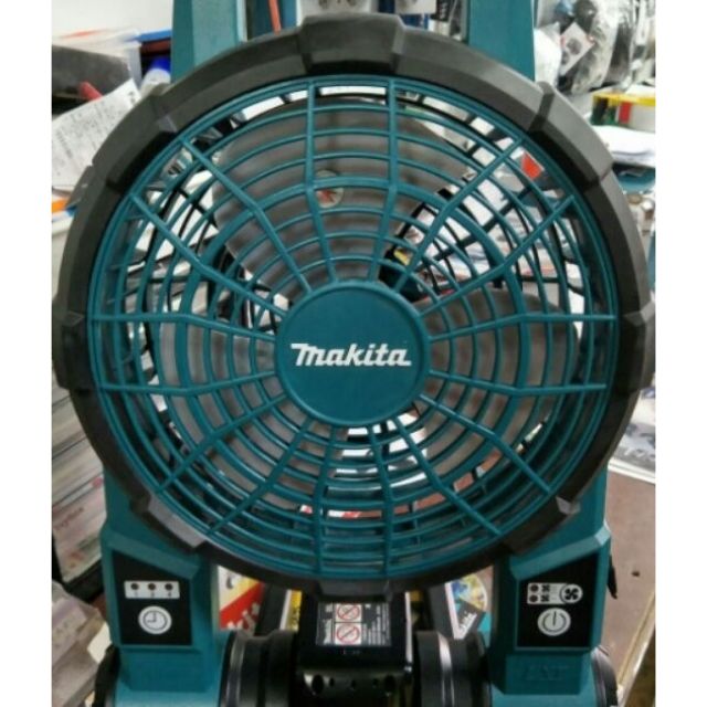 牧田 makita. DCF201 AC/DC 兩用 充電式 電風扇 單主機